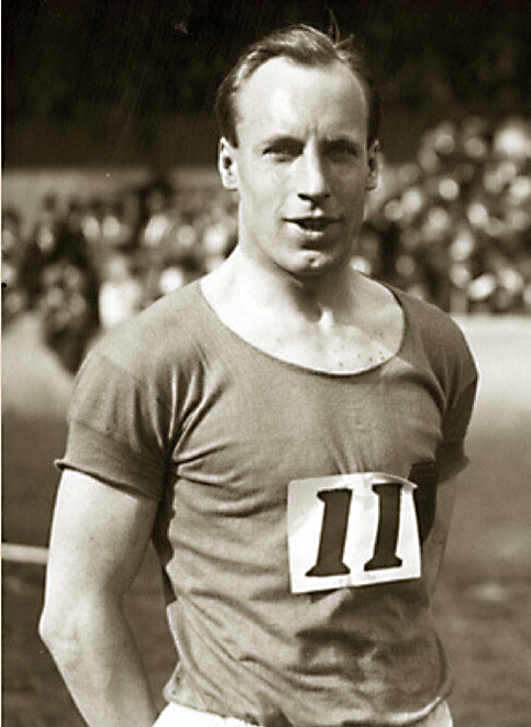 Eric Liddell, with Edinburgh University Rugby Team